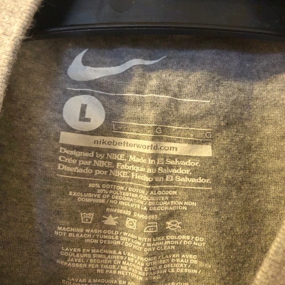 Avon vintage Christmas candy bar earring - Picture 5 of 7